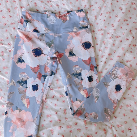 Apana Women Floral Workout Leggings - Picture 5 of 8